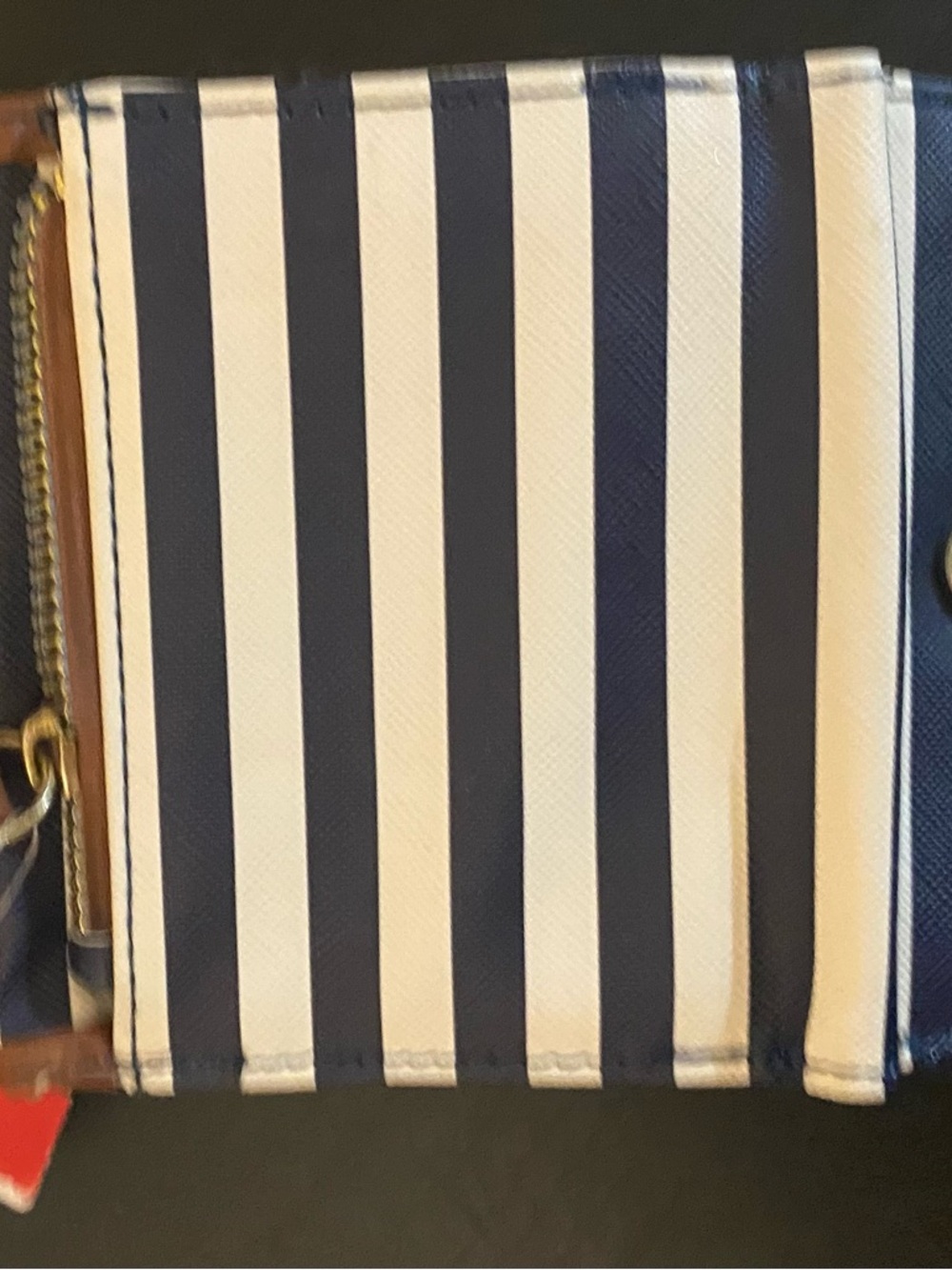 Stripped Kelly and Kate wallet beach’s theme - Picture 8 of 9